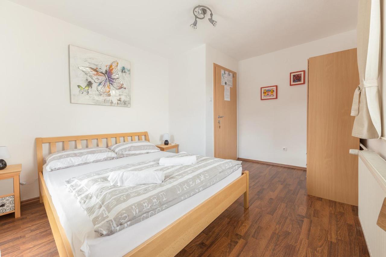 Hostel Mama Minka Bohinj Exteriör bild